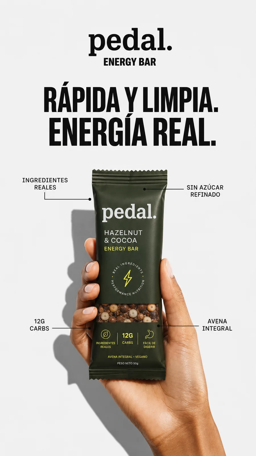 Anuncio creativo de barrita energética Pedal con packshot y características destacadas